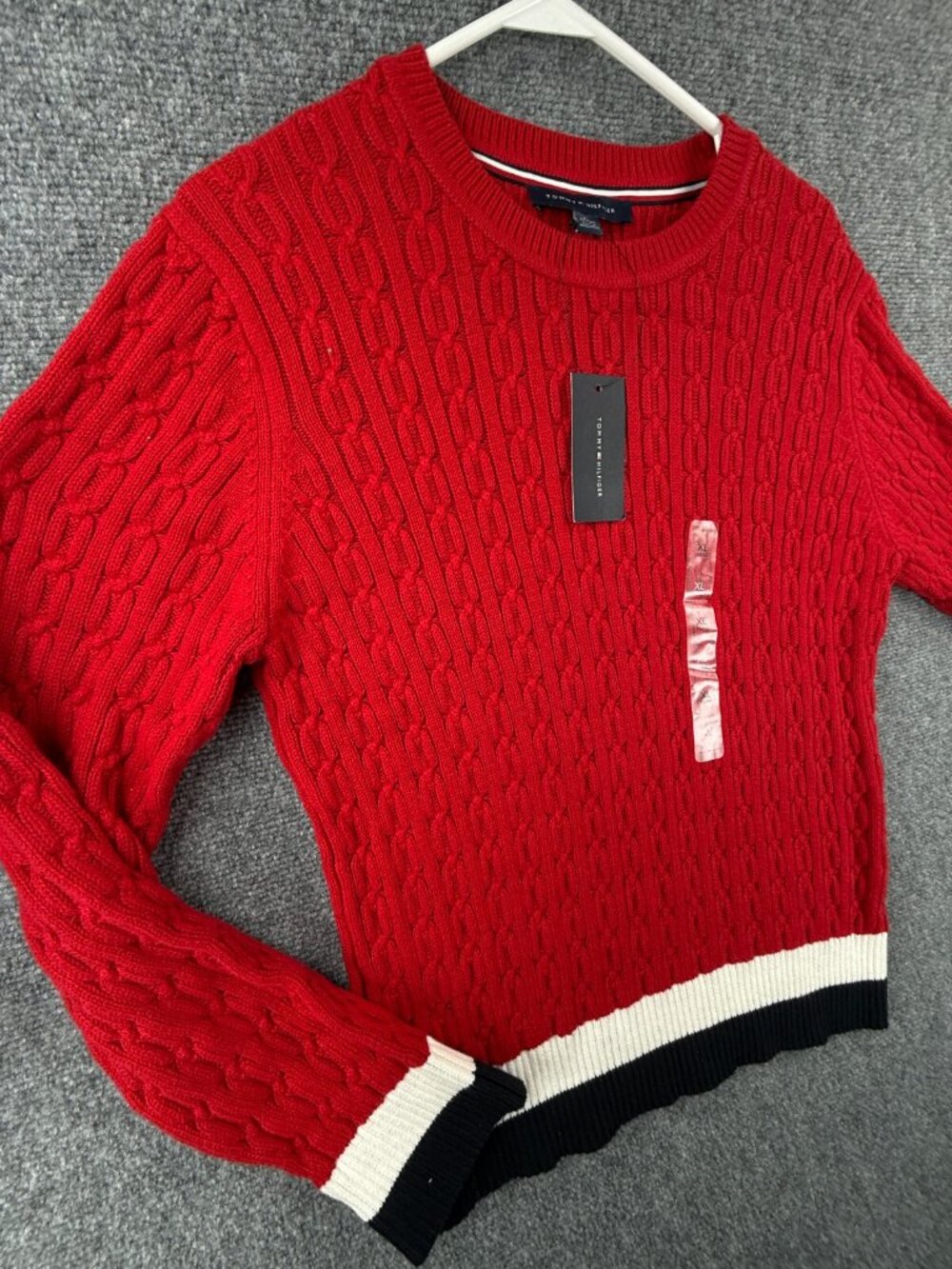 NWT Tommy Hilfiger Red Cable Knit Pullover Sweater $80 Women XL Preppy Blue Trim - Picture 2 of 13